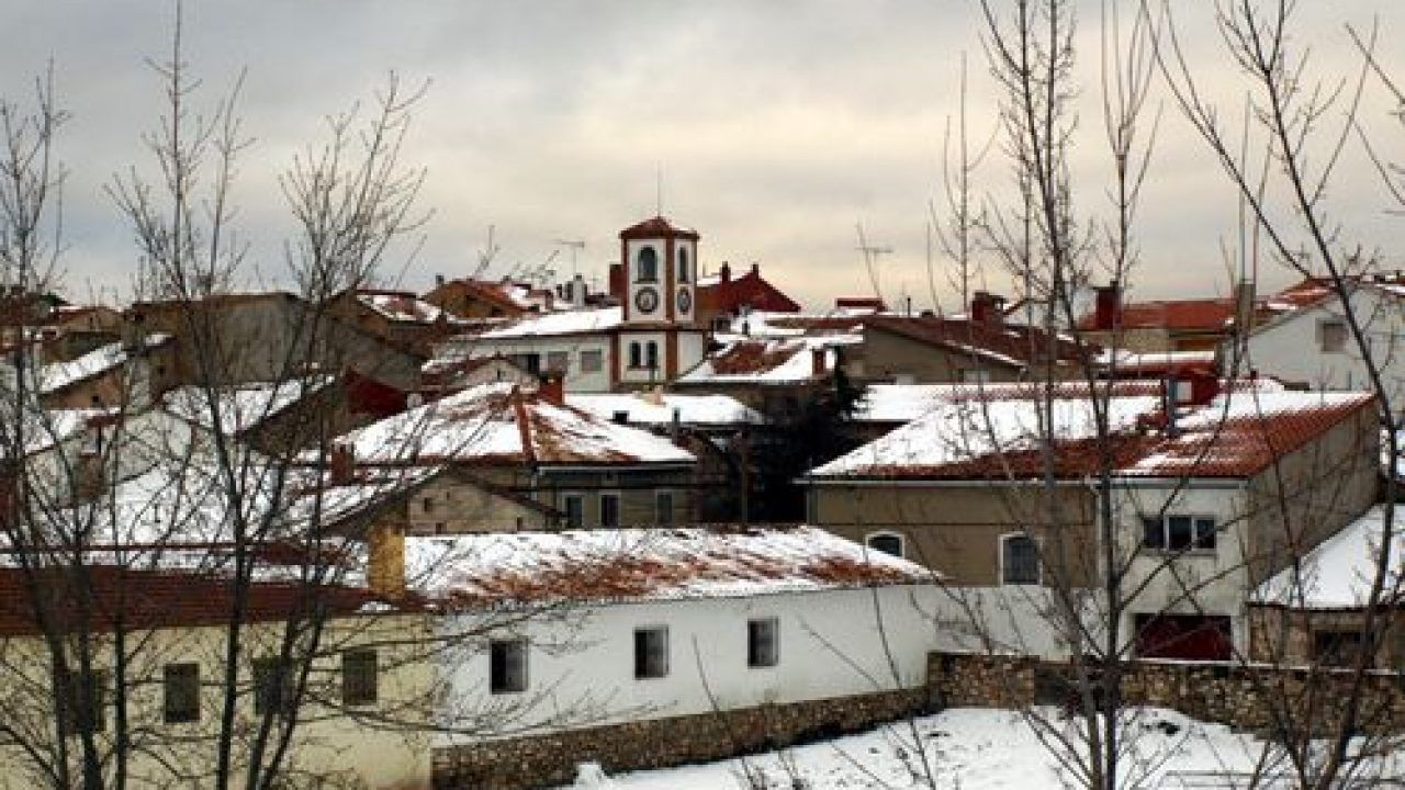 La patronal conquense informa de las ayudas para el mantenimiento de comercios en pequeños municipios