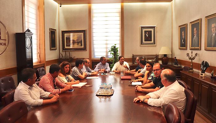 Paco Núñez reivindica la creación de empleo estable y de calidad con medidas para favorecer la incorporación de autónomos al mercado laboral