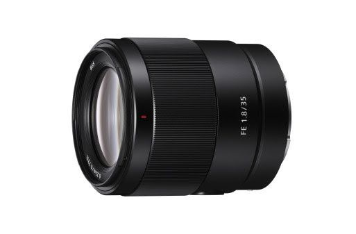 Sony amplía su gama de objetivos Full-Frame con la introducción de un ligero 35mm F1.8