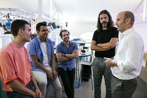 Telefónica y Miss Cafeína unen la música con la tecnología en Music At The Edge