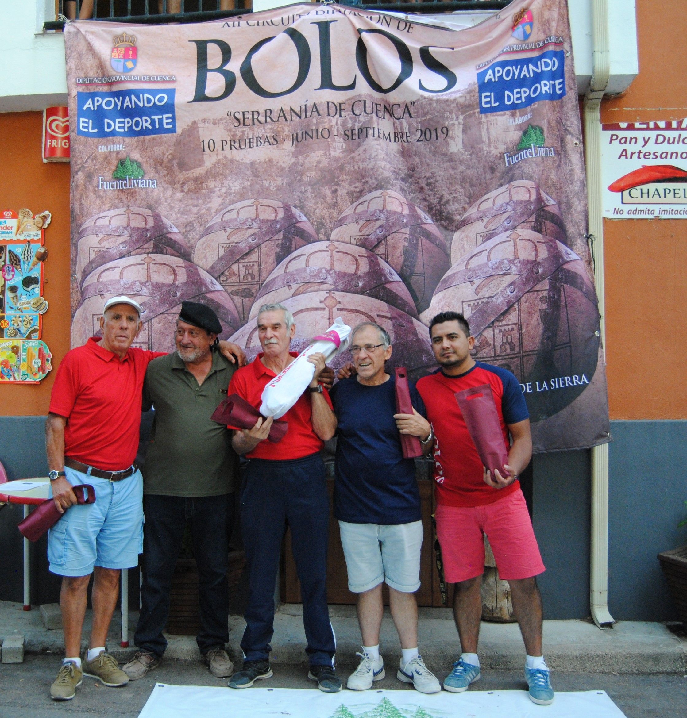 El equipo de Buenache de la Sierra, campeón del XII Circuito Diputación de Bolos 1 ????????????????????????????????????