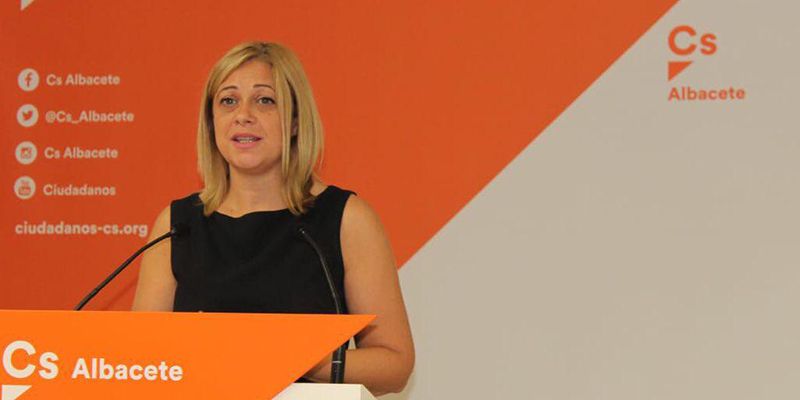 Carmen Picazo Nosotros hacemos oposición al Gobierno de García-Page mientras que el señor Núñez está obsesionado con hacérsela a Cs