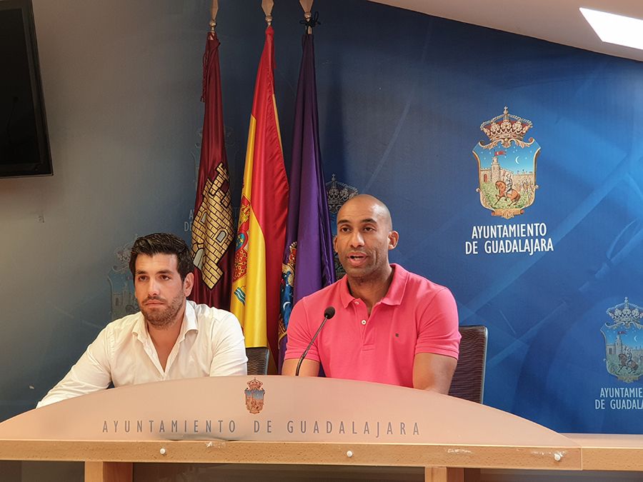 Engonga reclama al PSOE que explique cuál es su modelo de Ferias después de 12 años criticando el del gobierno del PP que ahora mantienen