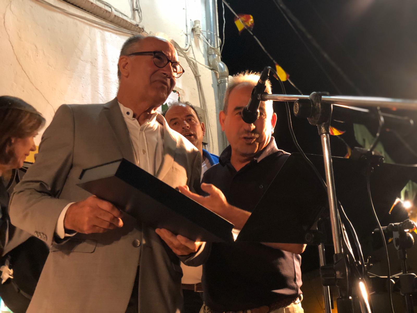 El pregón de José Luis Muñoz Martínez abre las fiestas de Huélamo: "Falta una diferenciación fiscal que beneficie a los hombres y mujeres de nuestros pueblos" 1 img 20190830 wa0001