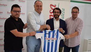 López Carrizo agradece a Incarlopsa su compromiso con el deporte a través del convenio con la Escuela de Fútbol Jesús de la Ossa