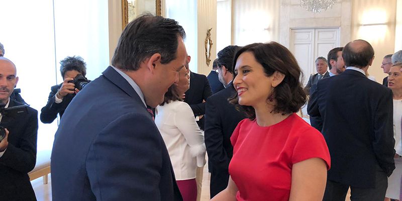 Núñez asegura que Díaz Ayuso es una mujer “preparada, capacitada y valiente” que va a impulsar un gobierno “de futuro y vanguardia para Madrid”