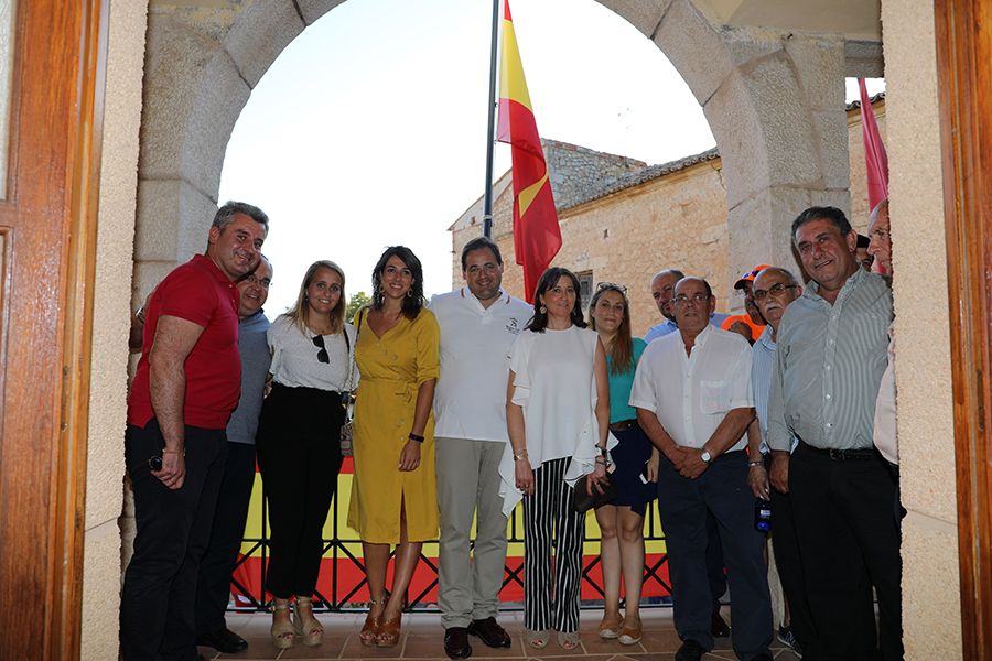 Paco Núñez pone en valor los núcleos de población pequeños y destaca la importancia de asentar población joven en los mismos