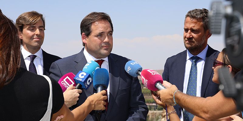 Paco Núñez “Page tendrá que decidir si quiere estar con Pedro Sánchez y con el PSOE o si quiere estar con la región y los castellano-manchegos”