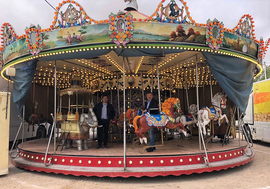 Vuelve el Carrusel de los Caballitos al Recinto Ferial de San Julián 3 Vuelve el Carrusel de los Caballitos al Recinto Ferial de San Julián