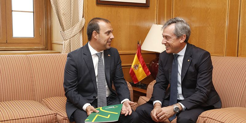 Bellido recibe al presidente de Eurocaja Rural 1 Bellido recibe al presidente de Eurocaja Rural