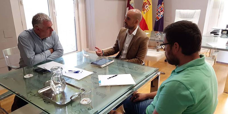 El Colegio de Aparejadores de Guadalajara ofrece su colaboración a Junta y Diputación para agilizar trámites y ejecución de obras