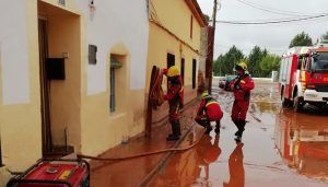 El servicio de Bomberos de la Diputación de Cuenca ha intervenido en más de 300 avisos a causa de las fuertes lluvias caídas en la Manchuela