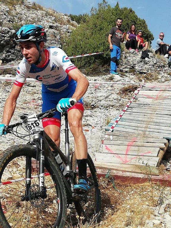 Joaquín Contreras y Natalia Saiz vencen en la MTB Carrera Ruta de los Dinosaurios de Fuentes