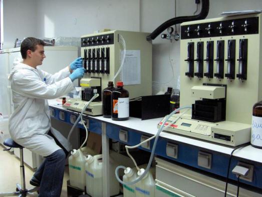 La Junta aprueba ayudas para que 493 jóvenes titulados en búsqueda de empleo de la región puedan acceder a él