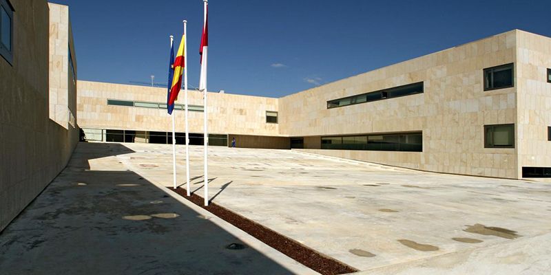 La Junta habrá eliminado al finalizar este curso escolar más de la mitad de las aulas prefabricadas que había en el curso 2014-2015