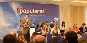 Núñez avanza que la precampaña electoral del PP-CLM estará marcada por una presencia masiva en la calle y por el protagonismo absoluto de los afiliados