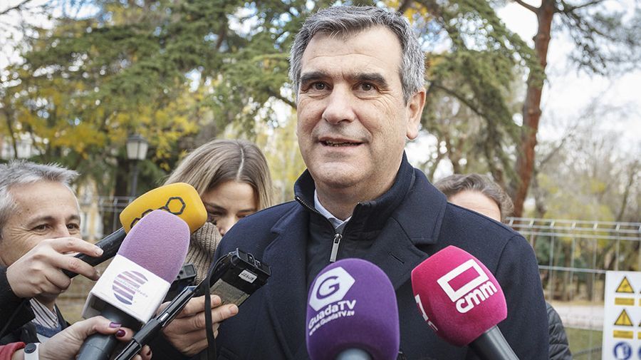 Román pregunta en el Senado por el posible pago para el uso de la A-2 y por el anuncio de Page sobre la gratuidad de la R-2