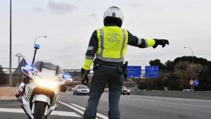 El Ayuntamiento de Cuenca se adhiere a la campaña de la DGT para examinar el uso del cinturón de seguridad y sistemas de retención infantil