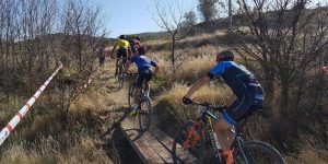 Adrián Plaza y Natalia Moreno vencen en Huete en el Circuito MTB “Diputación de Cuenca”