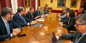 Castilla-La Mancha invertirá 25,3 millones de euros para la compra de cinco nuevos equipos de alta tecnología contra el cáncer
