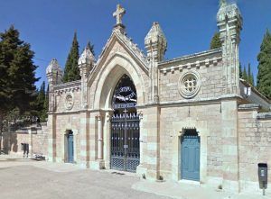 El Ayuntamiento de Cuenca refuerza el servicio de autobús al cementerio con motivo del Día de Todos los Santos