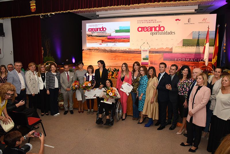 El Gobierno de Castilla-La Mancha prevé que las Cortes aprueben en noviembre la ley del Estatuto de las Mujeres Rurales