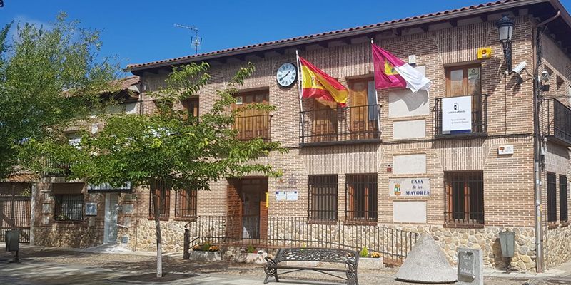 El PP denuncia que el alcalde de Fontanar decide gastar más en su liberación y en la de uno de sus concejales mientras que en el Ayuntamiento no hay personal para atender a los vecinos