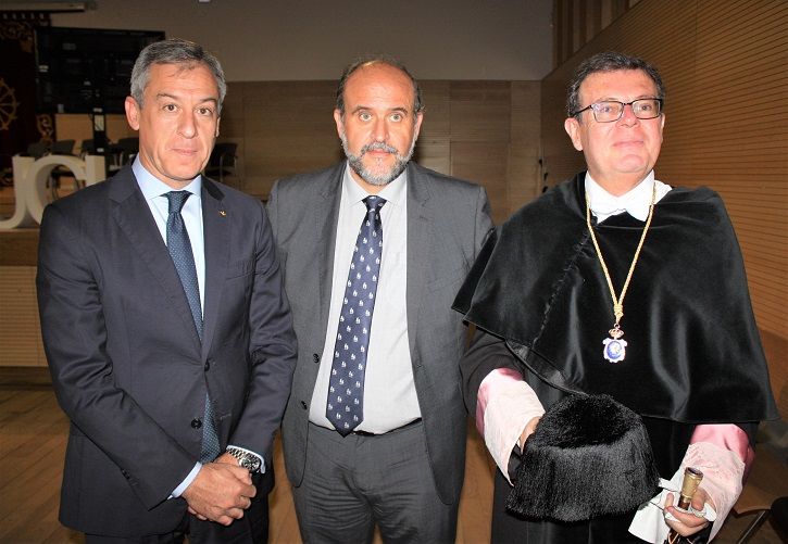 Eurocaja Rural asiste a la apertura del Curso Académico 20192020 de la UCLM