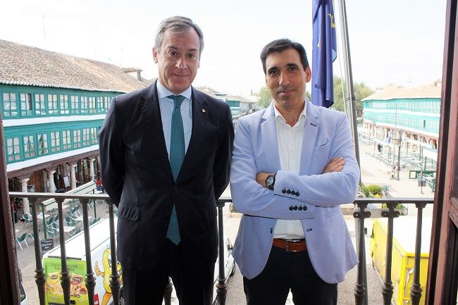 Eurocaja Rural realiza una visita institucional al Ayuntamiento de Almagro 3 Eurocaja Rural realiza una visita institucional al Ayuntamiento de Almagro