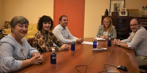 Junta y Asociación Cultural de Huete coinciden en el papel del tejido asociativo para dinamizar la sociedad optense