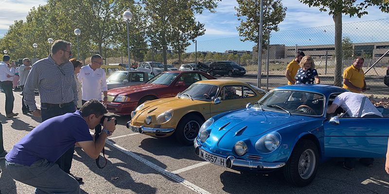 La Junta apoya la II Concentración de Coches Clásicos “Alfonso Espada”