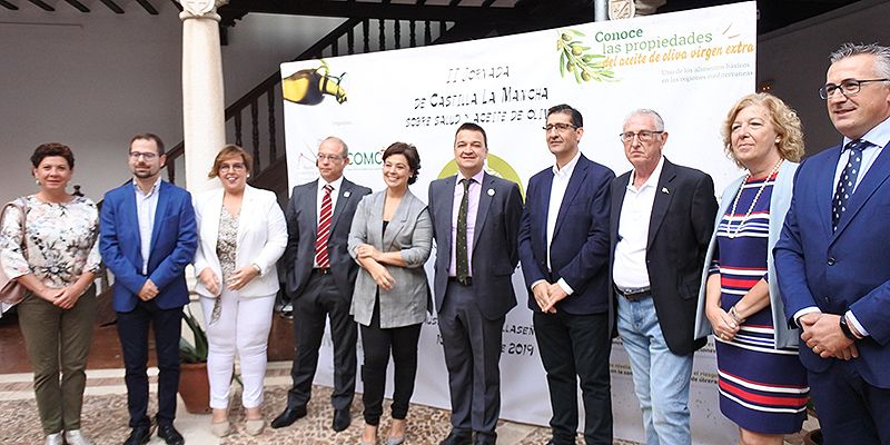 La Junta defiende el valor del aceite de oliva como sinónimo de salud y dieta mediterránea