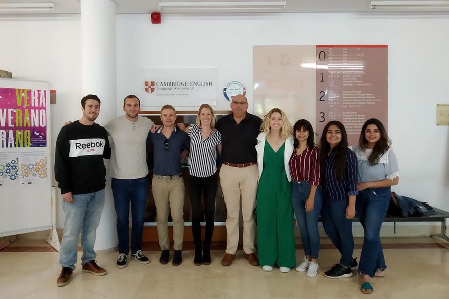 La UCLM recibe a los profesores lectores de inglés del programa Aprende Lenguas en tu Campus 1 La UCLM recibe a los profesores lectores de inglés del programa Aprende Lenguas en tu Campus