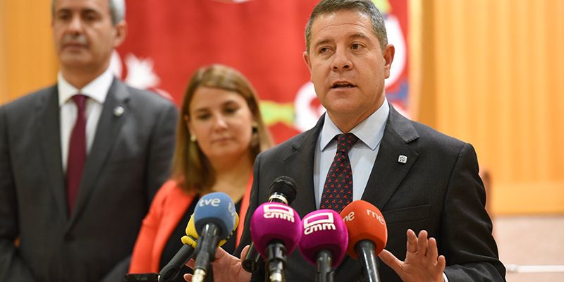 Page apremia a Torra a condenar la violencia en Cataluña y muestra su apoyo al Gobierno central para mantener el orden constitucional