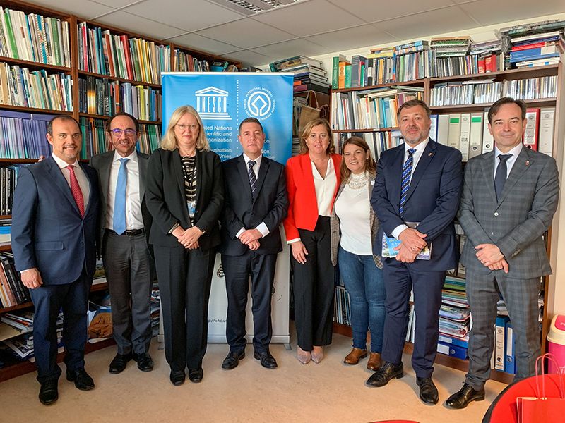 Page y Dolz presentan a la UNESCO la mejora de los accesos al Casco Antiguo de Cuenca