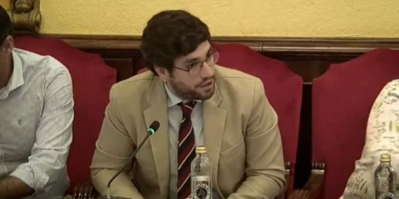 PSOE y Ciudadanos se quedan solos votando en contra de un plan especial de repintado de la señalización horizontal propuesto por el Grupo Popular