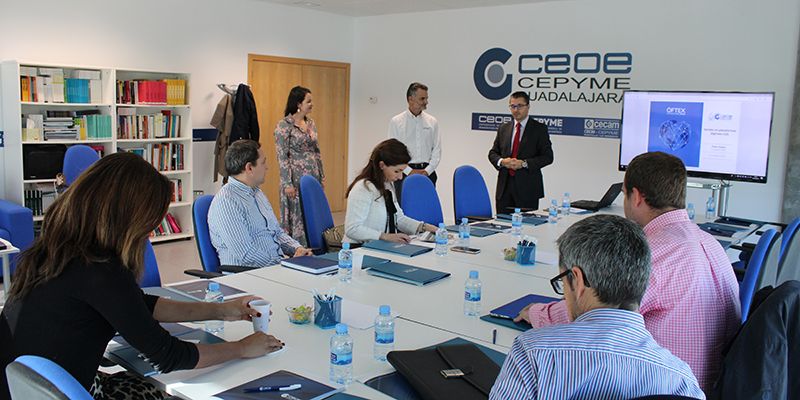Una nueva jornada de comercio exterior organizada por CEOE Guadalajara se centra en cómo vender en plataformas digitales B2B