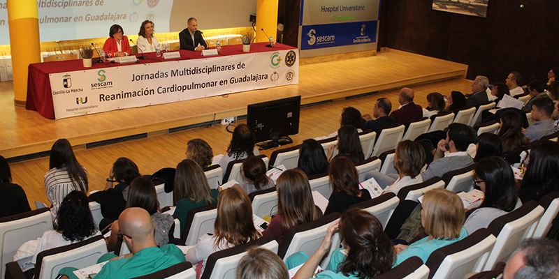 Unas 300 personas se reúnen en el Hospital de Guadalajara para reflexionar sobre el futuro de la reanimación cardiopulmonar y sus posibilidades de mejora