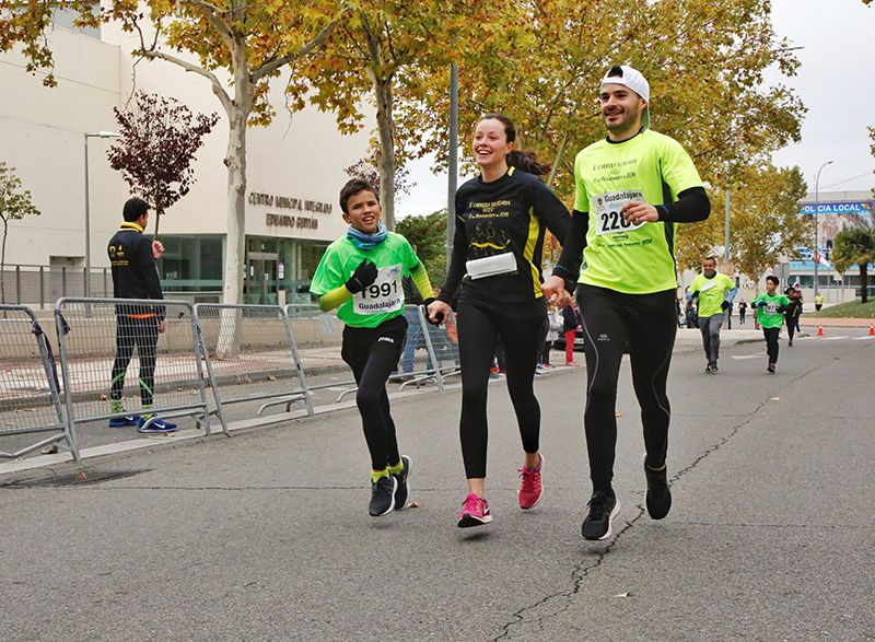 Cerca de 700 personas participan en la V Carrera solidaria Mizu a favor de Apanag 2 Cerca de 700 personas participan en la V Carrera solidaria Mizu a favor de Apanag