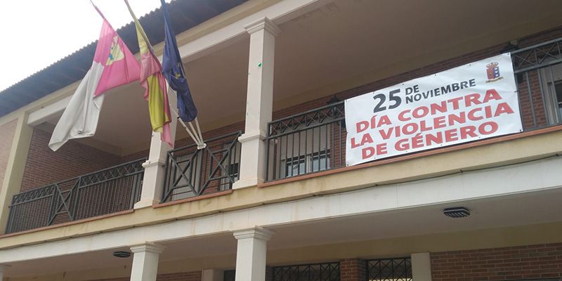 El Ayuntamiento de Villanueva de la Torre se compromete con el Día Internacional contra la Violencia de Género