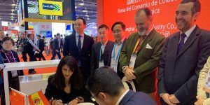 El Gobierno regional impulsa la promoción y comercialización del azafrán de La Mancha en el mercado chino