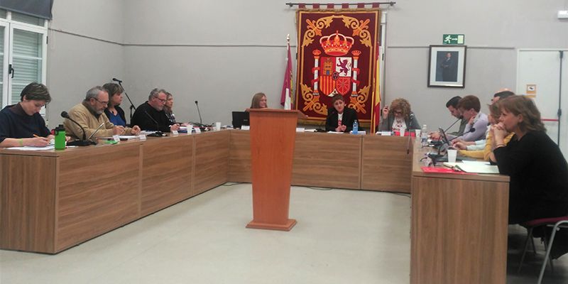 El Pleno del Ayuntamiento de Villanueva aprueba la adjudicación del contrato de suministro de energía eléctrica para los edificios municipales