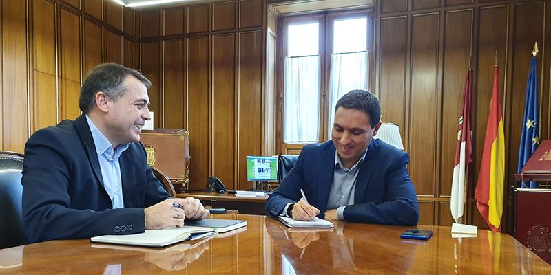 La Diputación de Cuenca y Consejería se reúnen para coordinar el próximo Plan de Empleo de la Junta que dará trabajo a 500 personas