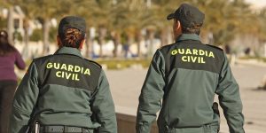 La Guardia Civil de Cuenca detiene a dos personas buscadas por la Justicia en Belmonte y Quintanar