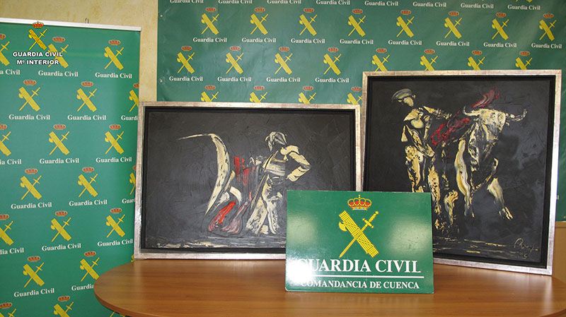 La Guardia Civil de Cuenca recupera dos cuadros sustraídos del pintor Remy J. López