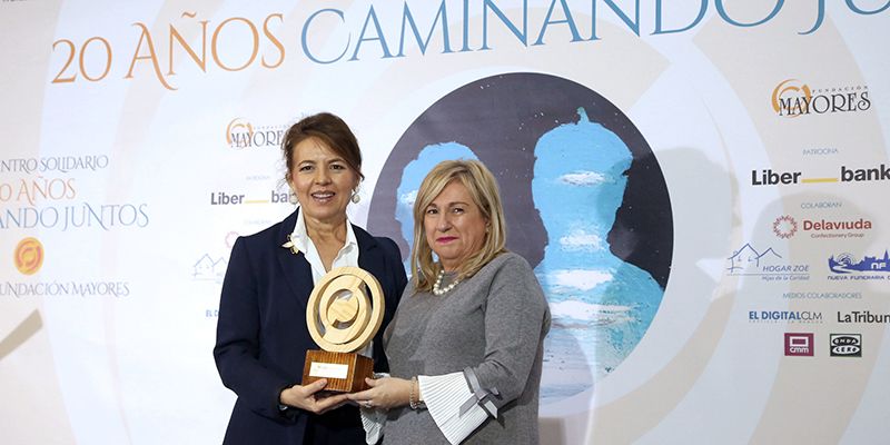 La Junta recibe el premio a la ‘Excelencia’ por la protección de las personas mayores