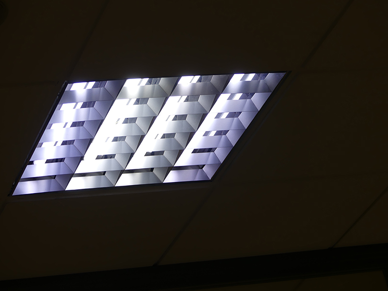 La patronal conquense apunta que vivienda y transporte hacen que apenas crezcan los precios en un año