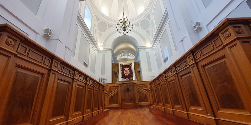 Las ‘puertas abiertas’ de las Cortes del día 3 permitirán conocer un ejemplar de gran formato y edición limitada de la Constitución