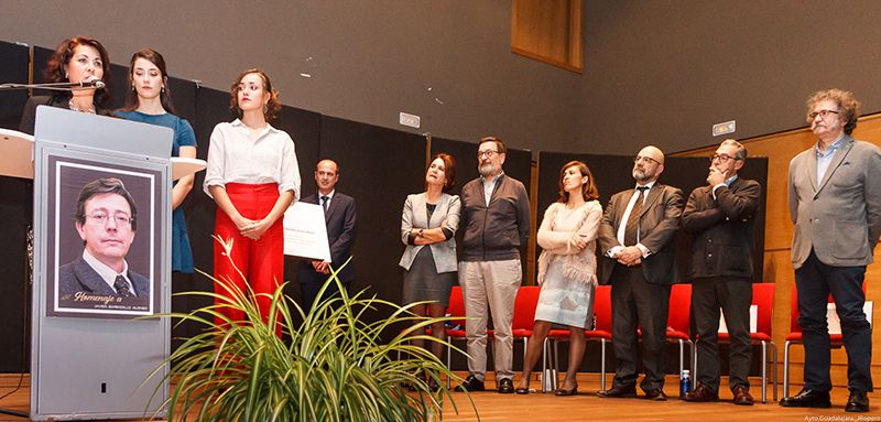 Los trabajadores del Ayuntamiento de Guadalajara rinden un sentido homenaje a Javier Barbadillo, cuyo nombre preside ya el archivo municipal