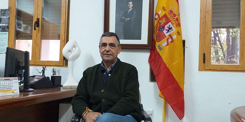 Los vecinos de Henarejos piden poder escuchar la radio analógica y la Junta les responde que instalen su propia emisora